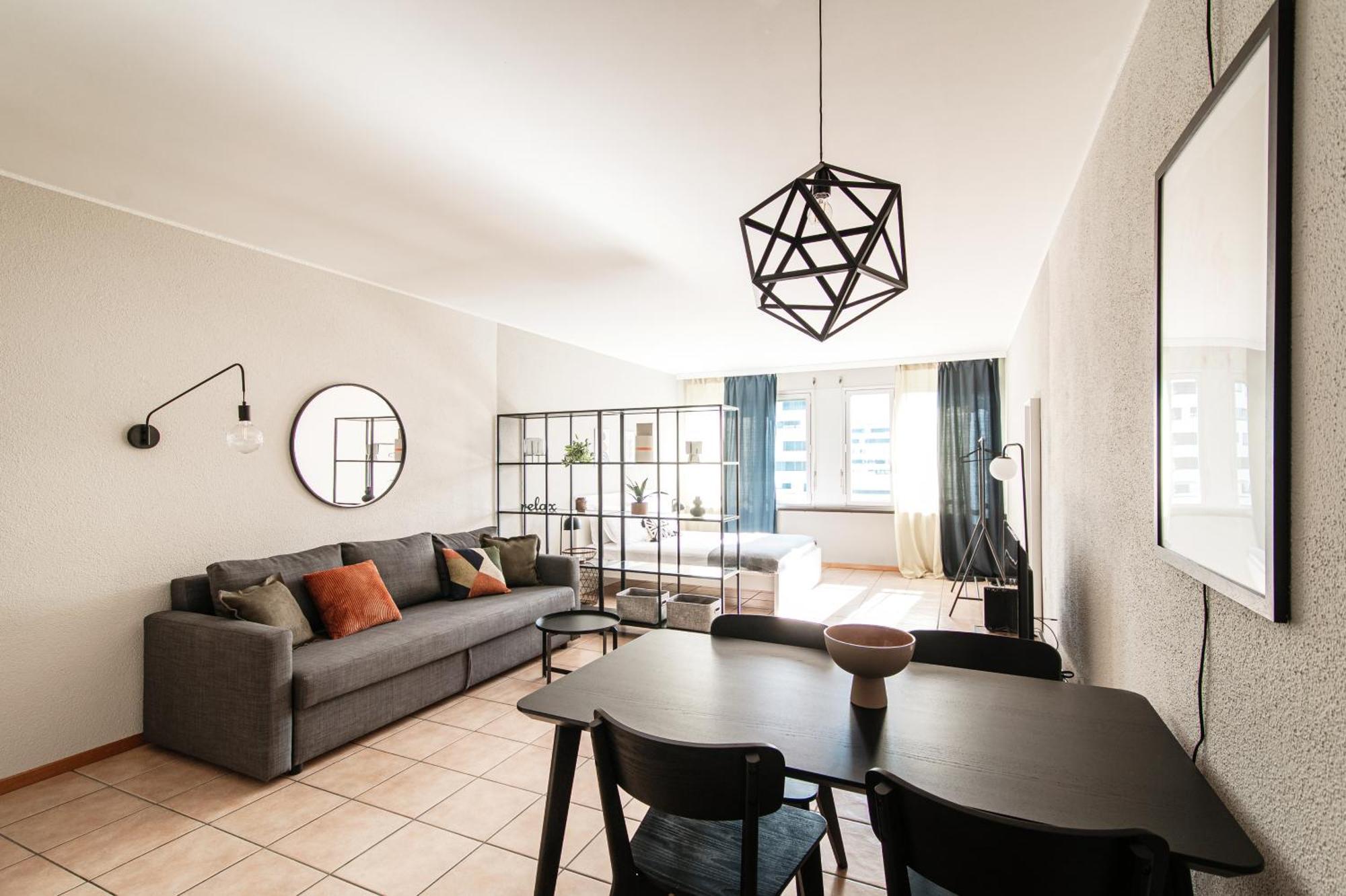 Loft Torre Locarno By Quokka 360 - Large Studio On The City View Tower Екстер'єр фото
